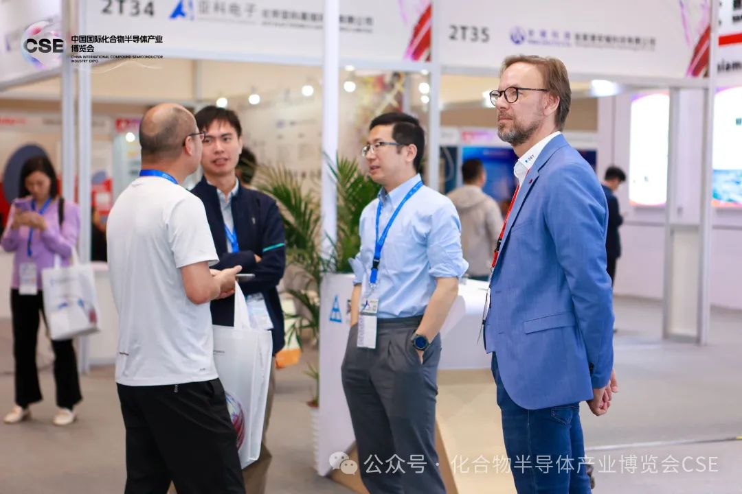 https://mmbiz.qpic.cn/mmbiz_jpg/9ELZNscgy5XkphwicfRMJBSDMp1ZMP5fammbOo5qtHE8t5VQ6rPoDHibLGjwWPsclWtlxfgvibzibrUyjoyibykibKSw/640?wx_fmt=jpeg&from=appmsg